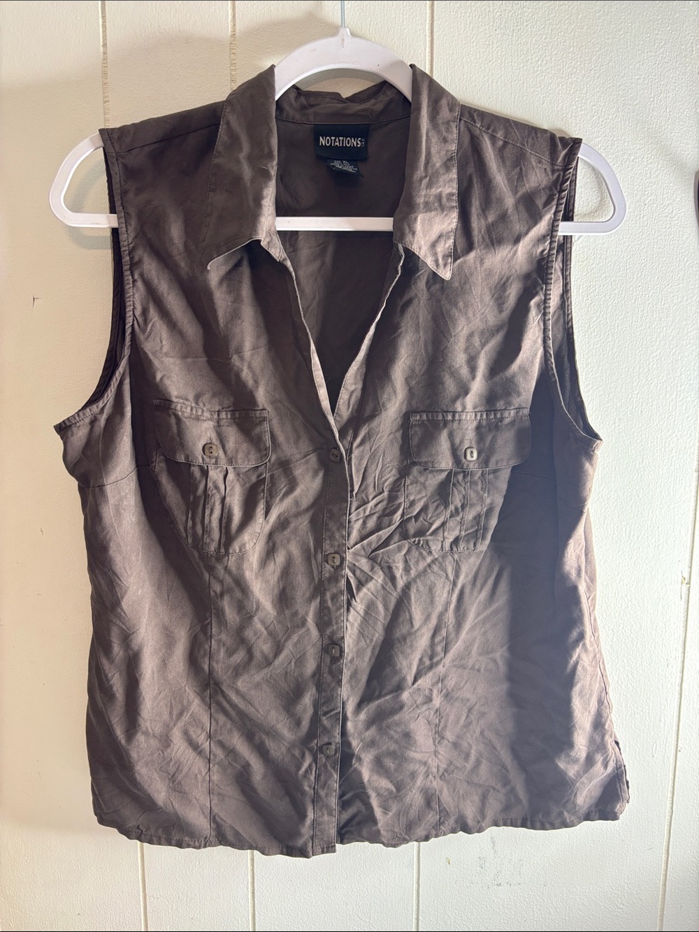 529 - Notations Brown Sleeveless Button-Front Utility Shirt